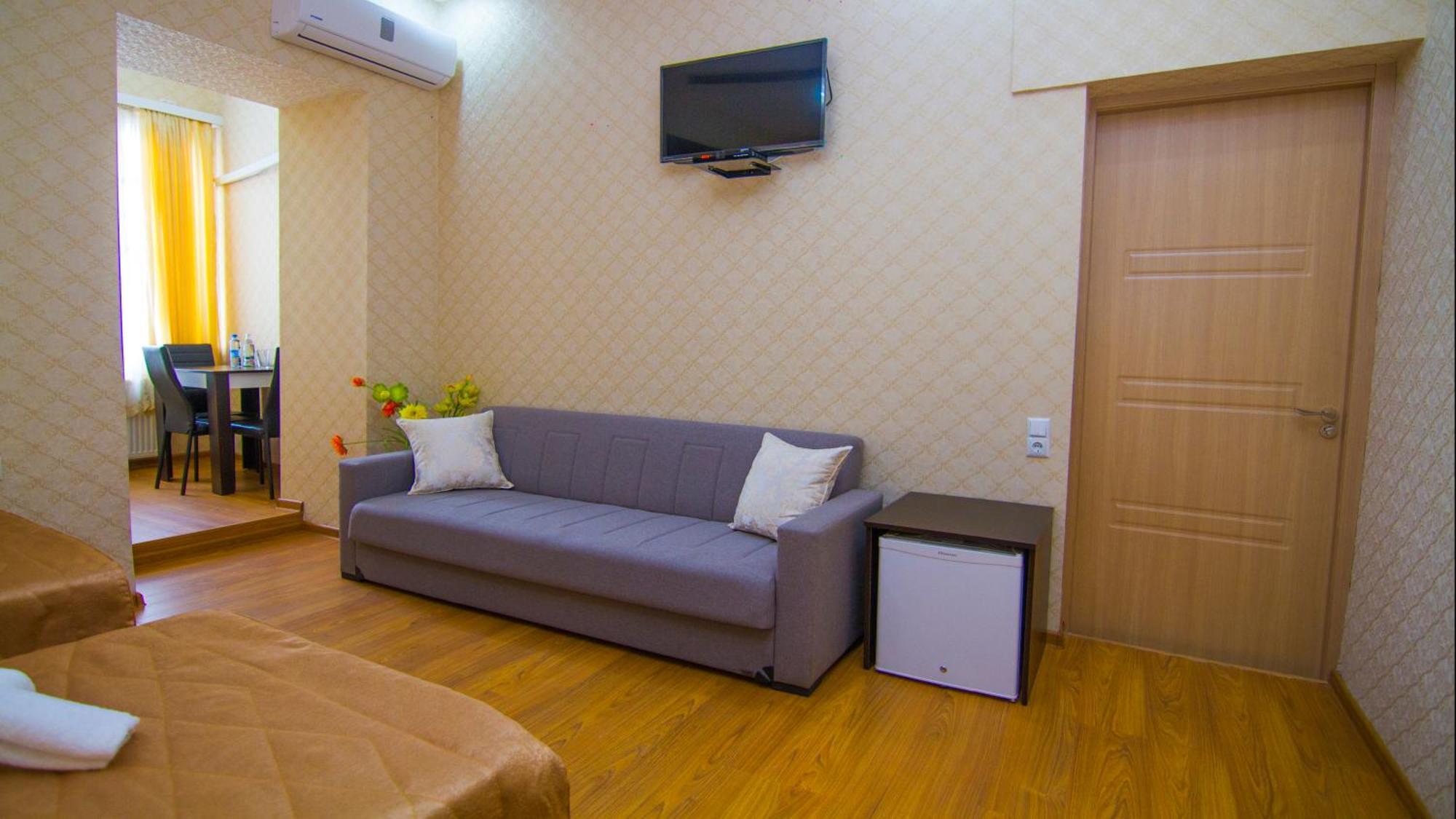 Hotel Care Inn Τυφλίδα Εξωτερικό φωτογραφία