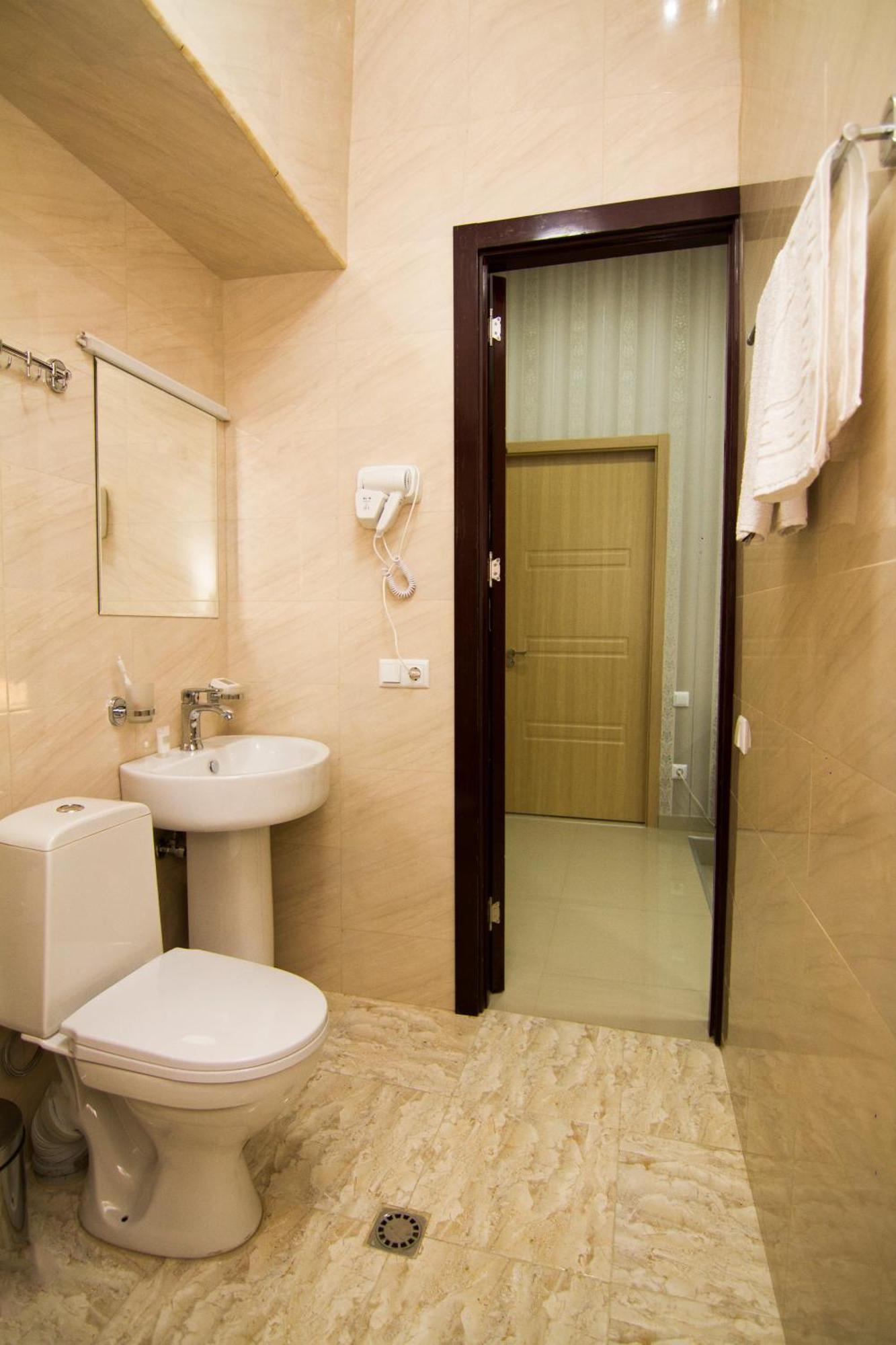 Hotel Care Inn Τυφλίδα Εξωτερικό φωτογραφία
